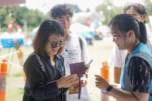 BIB: 
                            <button type="button" onclick="openModal(26545371)" class="btn btn-primary btn-sm float-right btn-popup" data-toggle="modal" data-target=".modal-high-quality">
                        <i class="fas fa-shopping-cart"></i> Add to Cart
                    </button>
                                            <button type="button" onclick="isThisMe(26545371, true)" class="btn btn-success btn-sm float-right btn-popup btn-isme hidden" data-toggle="tooltip" data-placement="bottom" title="นี่คือรูปของคุณใช่ไหม คลิกที่นี่เพื่อเอาเข้าอัลบั้ม">
                        <i class="fas fa-plus"></i> Add to album
                    </button>
                    <button type="button" onclick="isThisMe(26545371, false)" class="btn btn-warning btn-sm float-right btn-popup btn-isnotme hidden">
                        <i class="fas fa-ban"></i> Remove from album
                    </button>